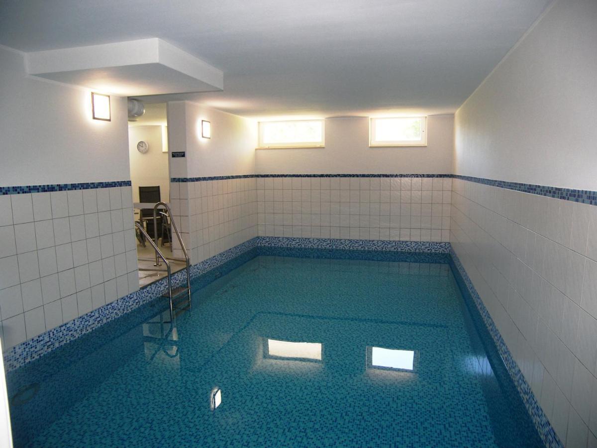 Haus Roland- Whg 23 Mit Schwimmbad Und Sauna Zinnowitz Exterior photo